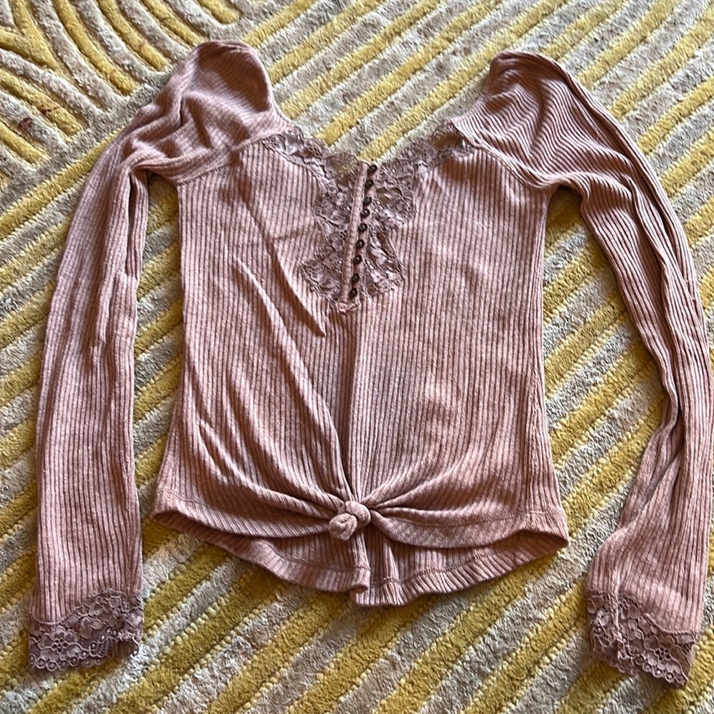 Gorgeous knotted blush free people too